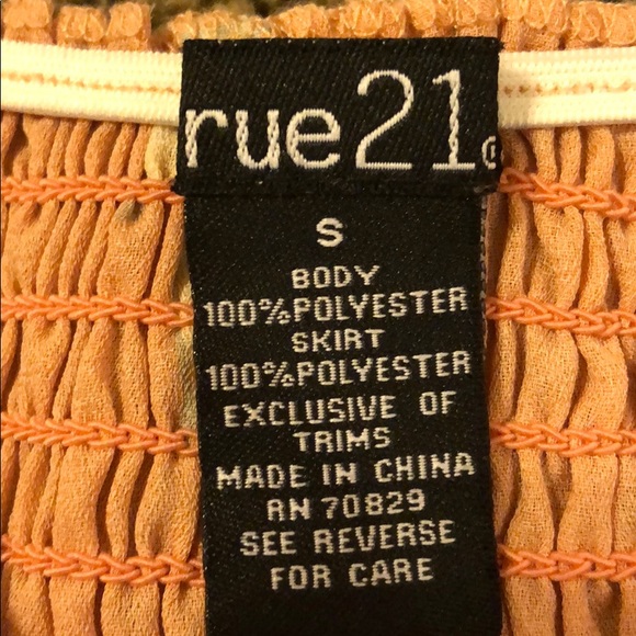 Dress - Picture 3 of 3